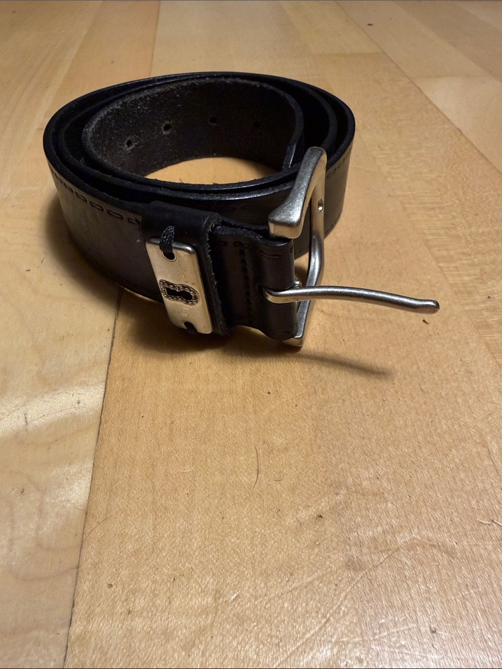 FOSSIL Classic Black Leather Belt with Metal Buckle Size M